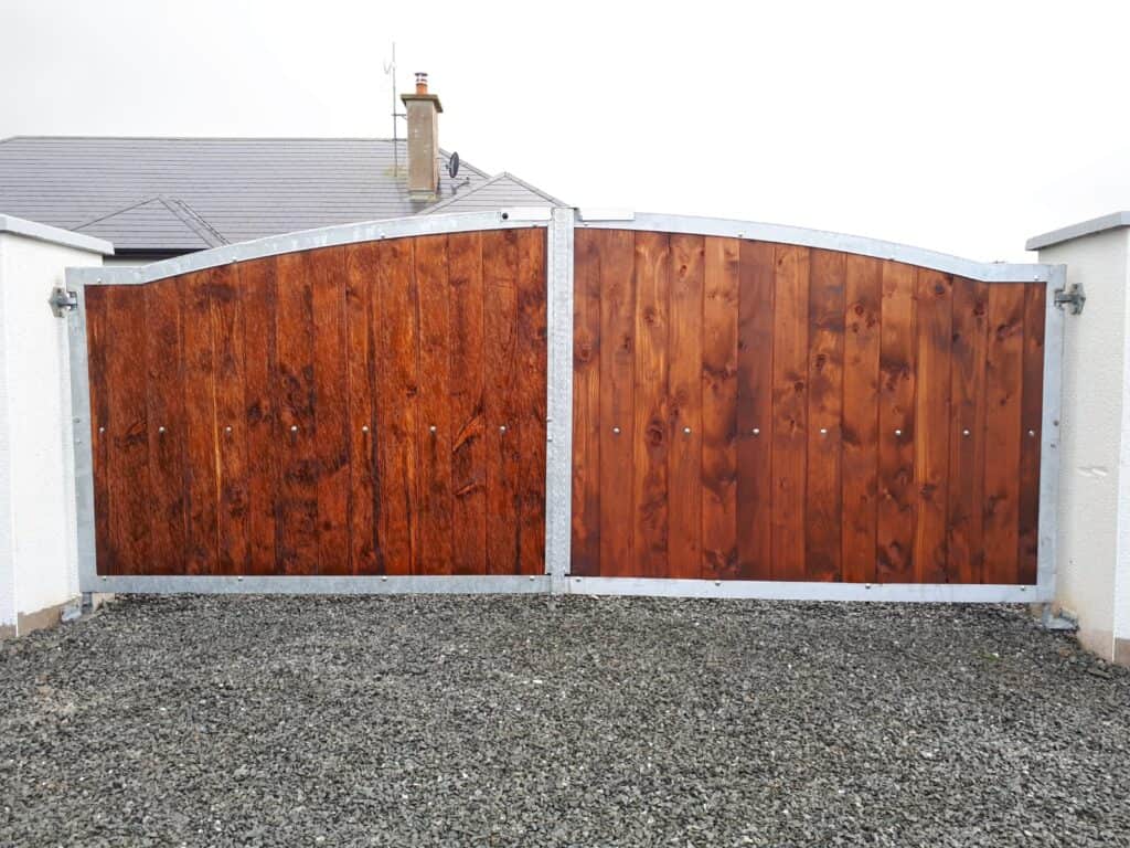 wooden gate 3